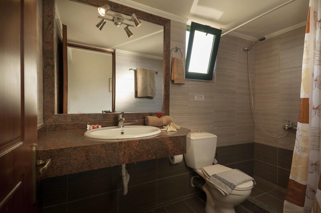 Mesogios Beach Korfalonas Екстериор снимка